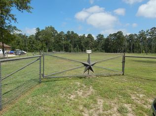 102 Ranch Rd, New Waverly, TX 77358