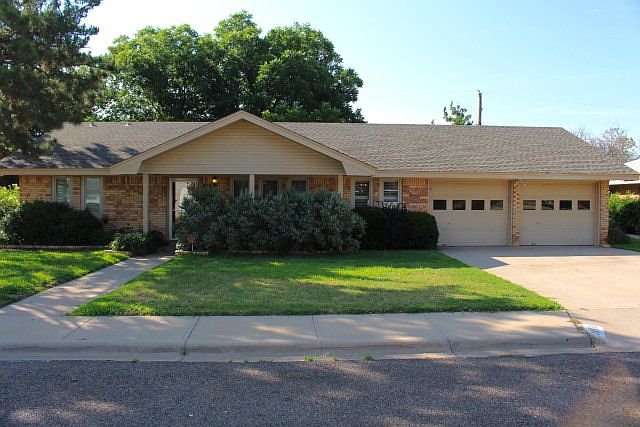 1st image of 3956 Dumont Dr