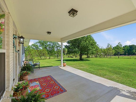 5th image of 144 Walter Jones Rd