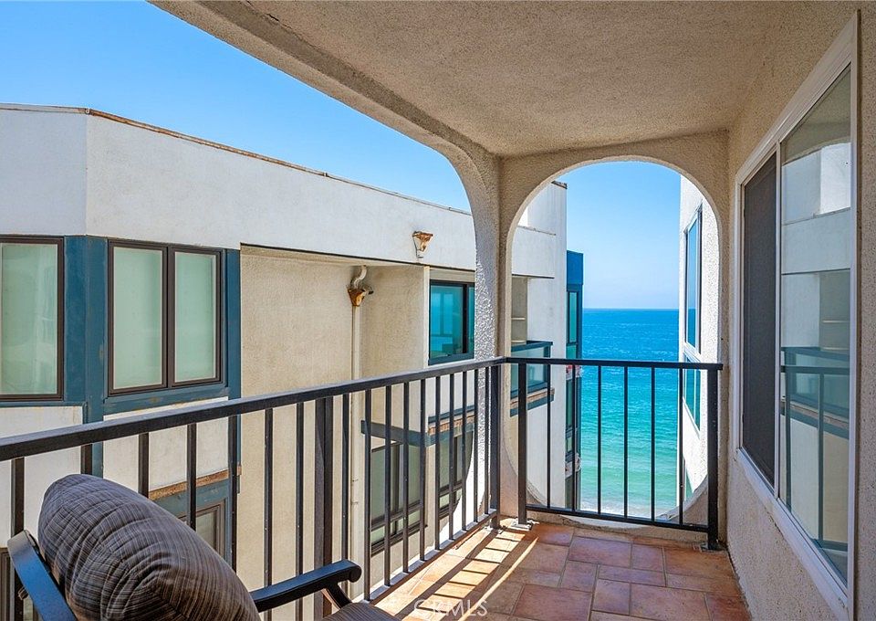 1st image of 565 Esplanade Unit 214