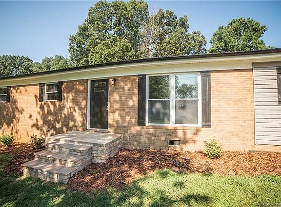 2nd image of 121 Danritch Dr