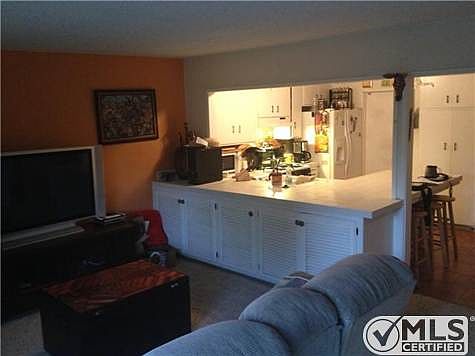 4th image of 1639 Cochabamba St
