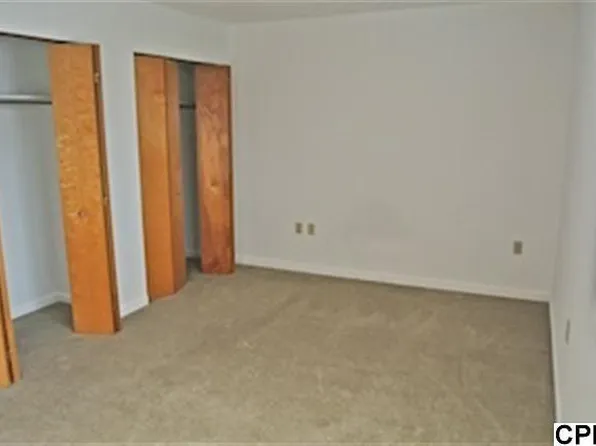 2101 Cedar Run Dr APT 307, Camp Hill, PA 17011