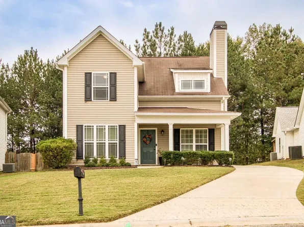 116 Brasch Park Dr, Grantville, GA 30220