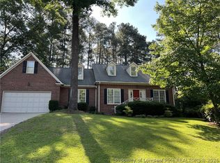 113 Bryce Creek Ln, Fayetteville, NC 28303
