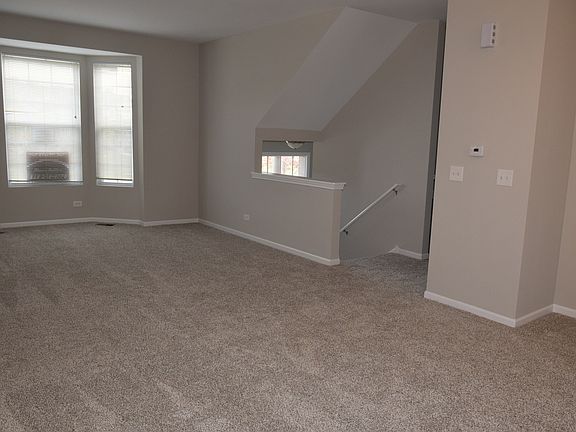 3rd image of 195 Station Park Cir