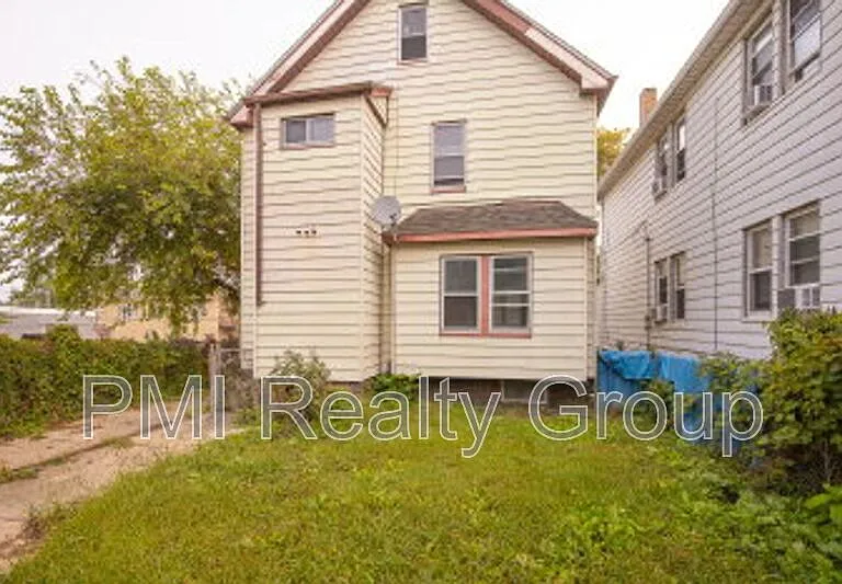 888 Evangeline Rd — Photo 29