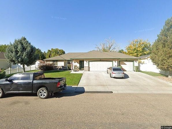 655 NW 15th St