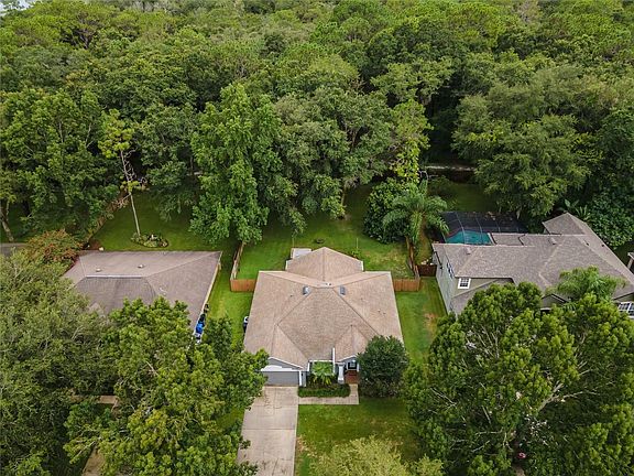 4th image of 1515 McCrea Dr