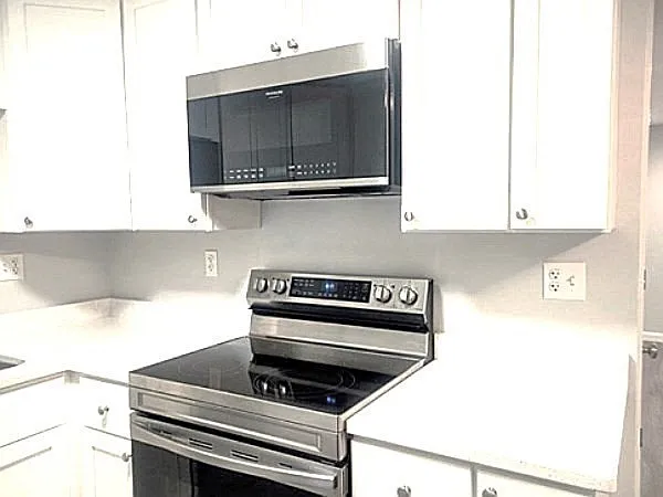 108 Norton Ave #9 — Photo 7