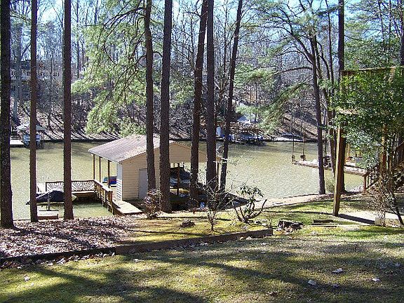 3rd image of 52 Comfort Ct