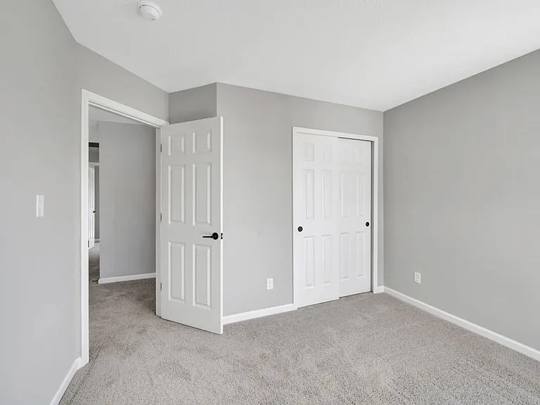 4423 Tolleston Ave — Photo 11