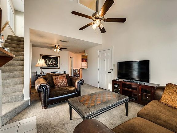 4th image of 3129 Sondra Dr APT 205
