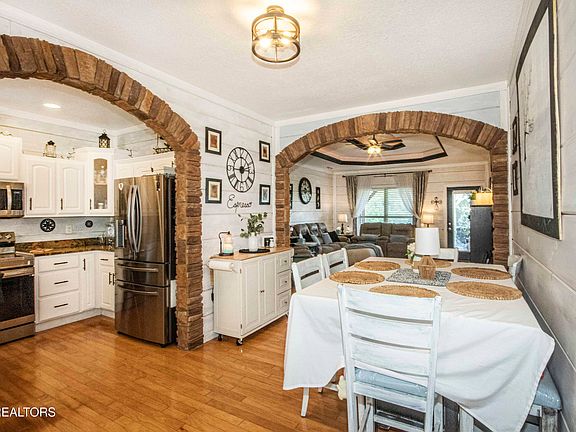 14th image of this home