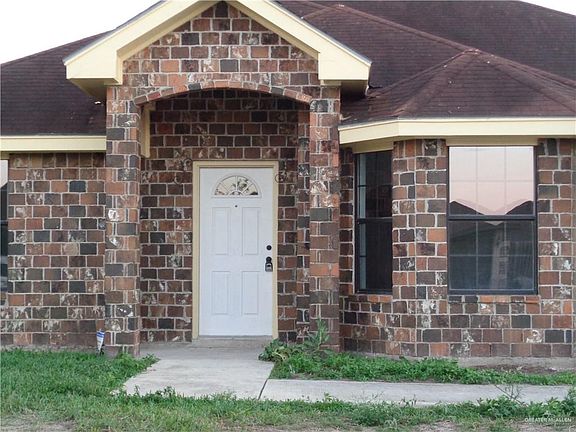 4th image of 2400 E Hibiscus Ave