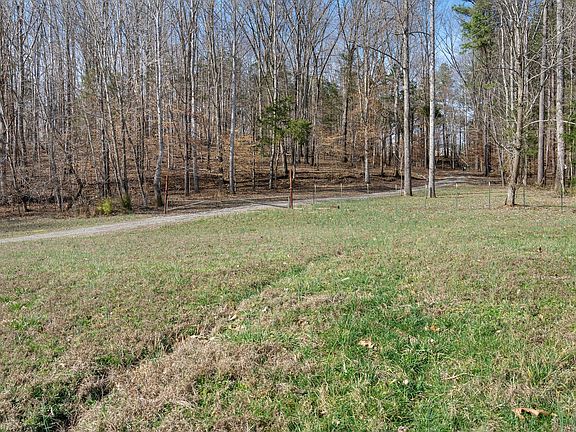 4th image of 1425 Old Stage Rd