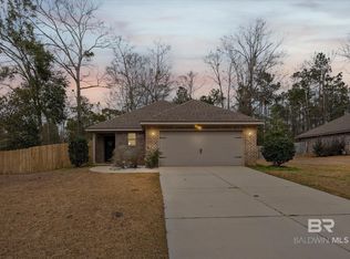 1914 Mary Jane Dr, Bay Minette, AL 36507