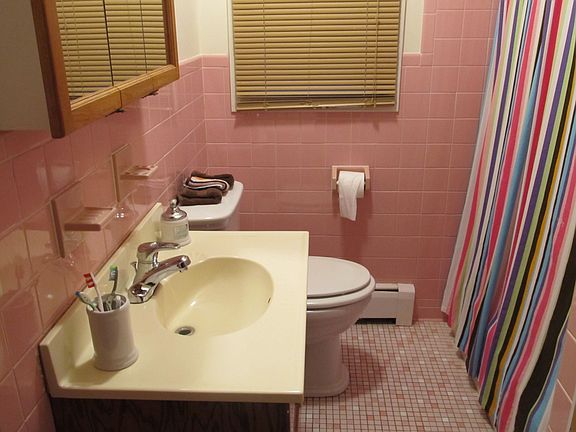4th image of 7 Woodleigh Pl