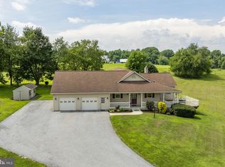 705 Lincoln Rd, Lititz, PA 17543