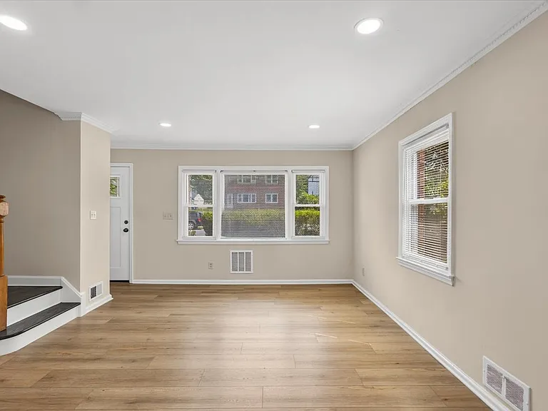 1212 Burnet Ave #1 — Photo 18