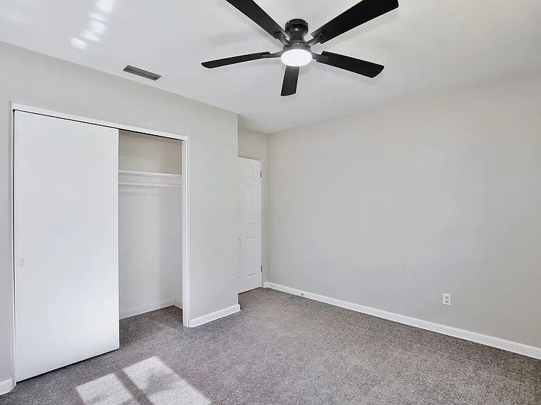 2914 Lando Ln — Photo 23