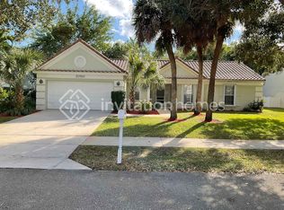 3750 Satin Leaf Ct, Delray Beach, FL 33445