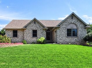 16403 Shadow Ln, Linden, MI 48451