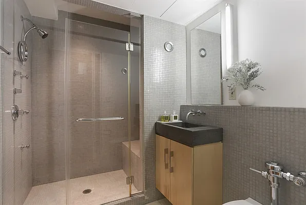 Sold by Corcoran | media 21