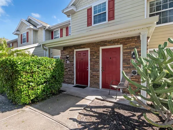 4850 51st St W APT 2207, Bradenton, FL 34210