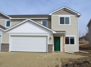 5111 61st St NW, Rochester, MN 55901