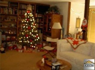 16746 Bermuda St, Granada Hills, CA 91344