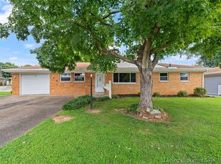 409 Wedgewood Drive, New Albany, IN 47150