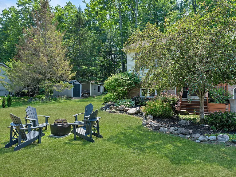 15 Sugarbush Rd — Photo 75