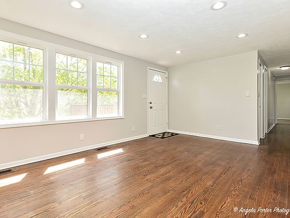 2nd image of 5305 N Highland Dr