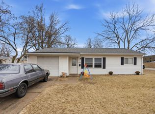 3852 Marquette St, Davenport, IA 52806