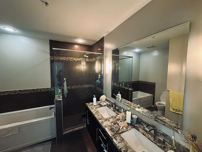 5879 Gray Ave #4 — Photo 30