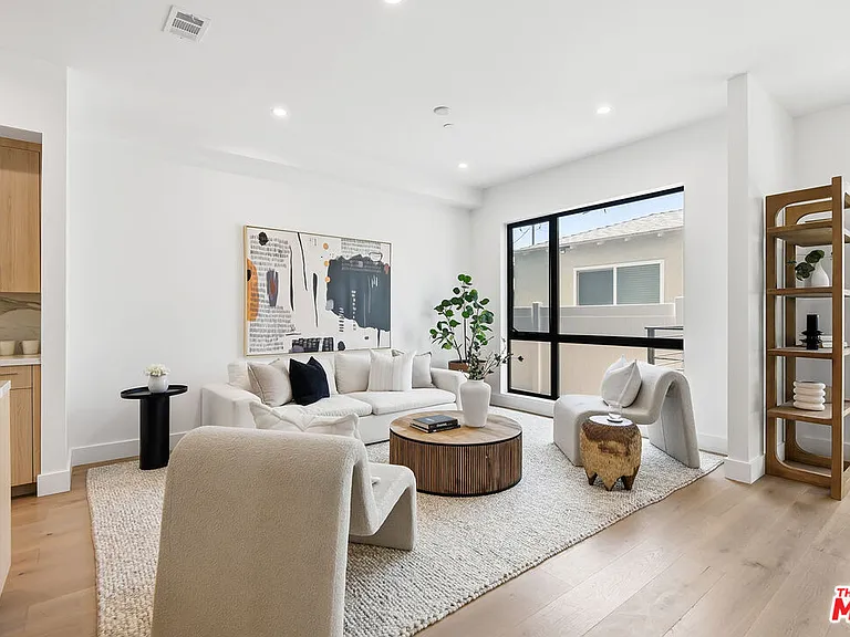 4095 Sawtelle Blvd #C — Photo 12