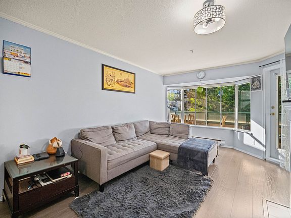 2nd image of 2962 Trethewey St #207