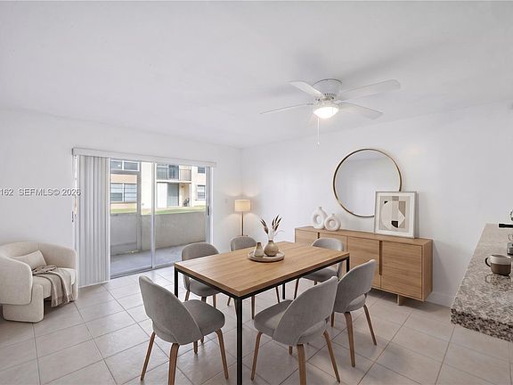 5th image of 4221 NW 19th St APT 289