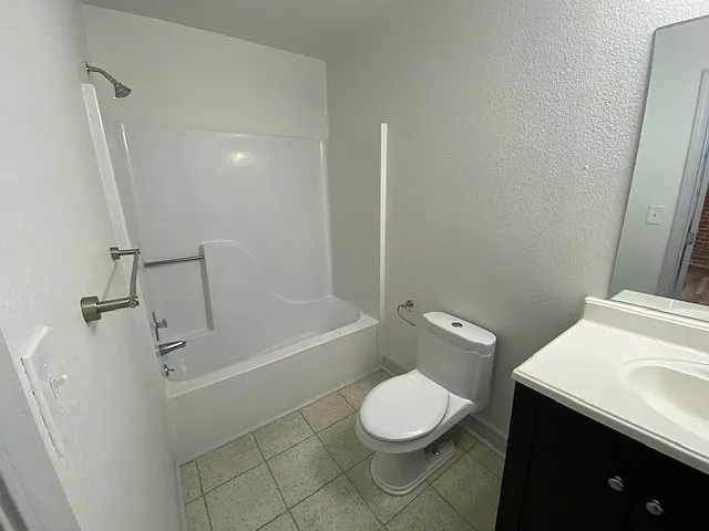 310 Delawareunit #201 — Photo 18
