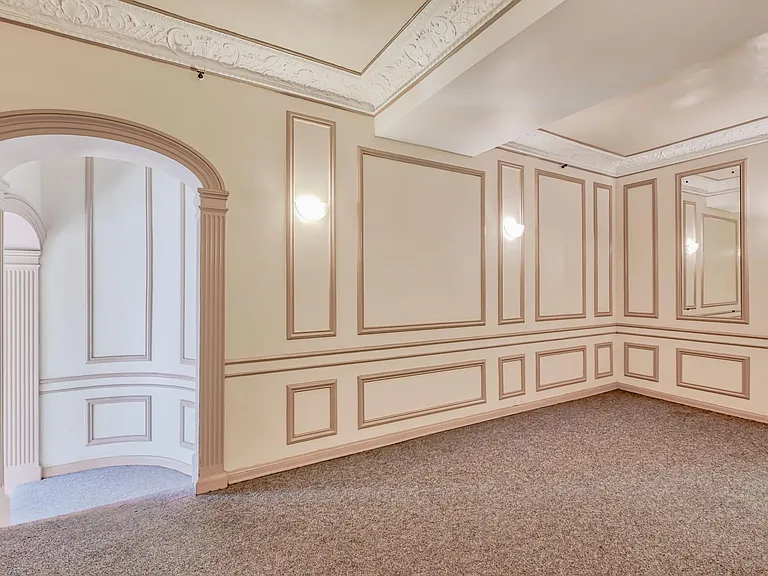 1857 N Wilton Pl — Photo 10