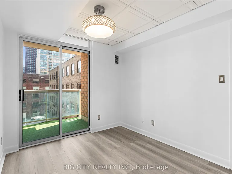 313 Richmond St E #556 — Photo 20