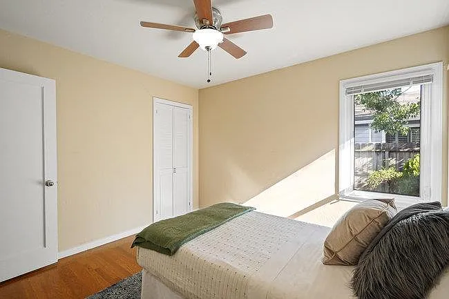 927 Roosevelt Ave — Photo 9