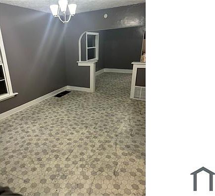 4th image of 1349 N Adams St #1