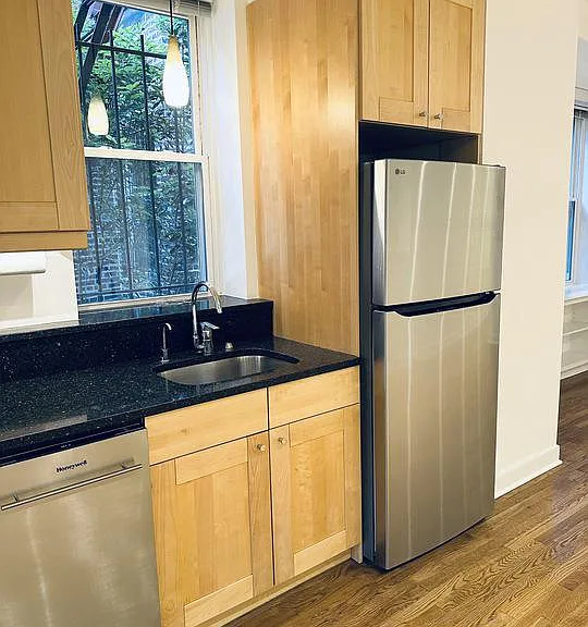 1706 U St NW #103 — Photo 16