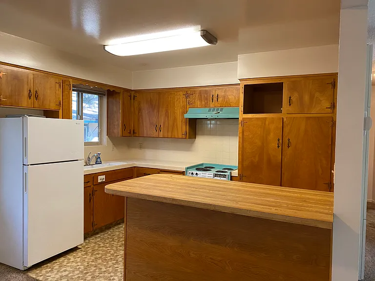 929 Brockway Ave #A — Photo 4