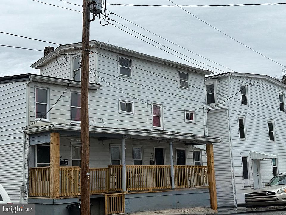 1st image of 35 Vine St