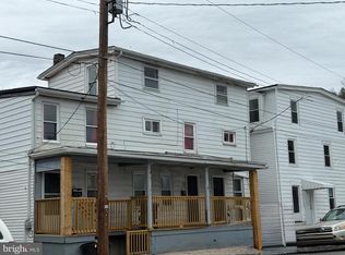 35 Vine St, Tamaqua, PA 18252