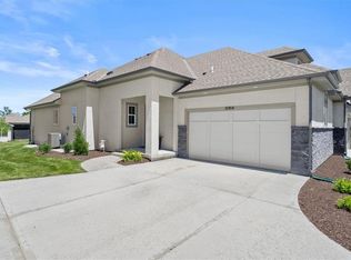 21914 W 82nd Ter, Lenexa, KS 66220