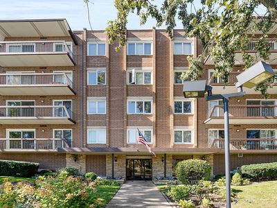 9500 N Washington St APT 502, Niles, IL, 60714
